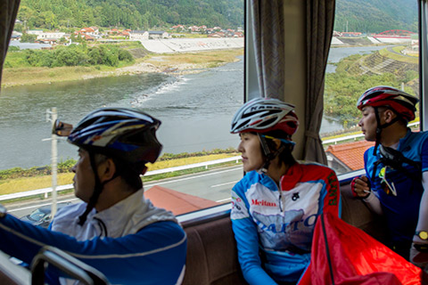 イメージ：地元グルメ